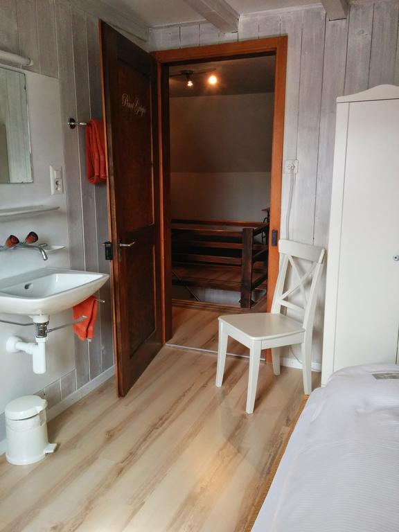 Hotel Rebe Herrliberg Zimmer foto
